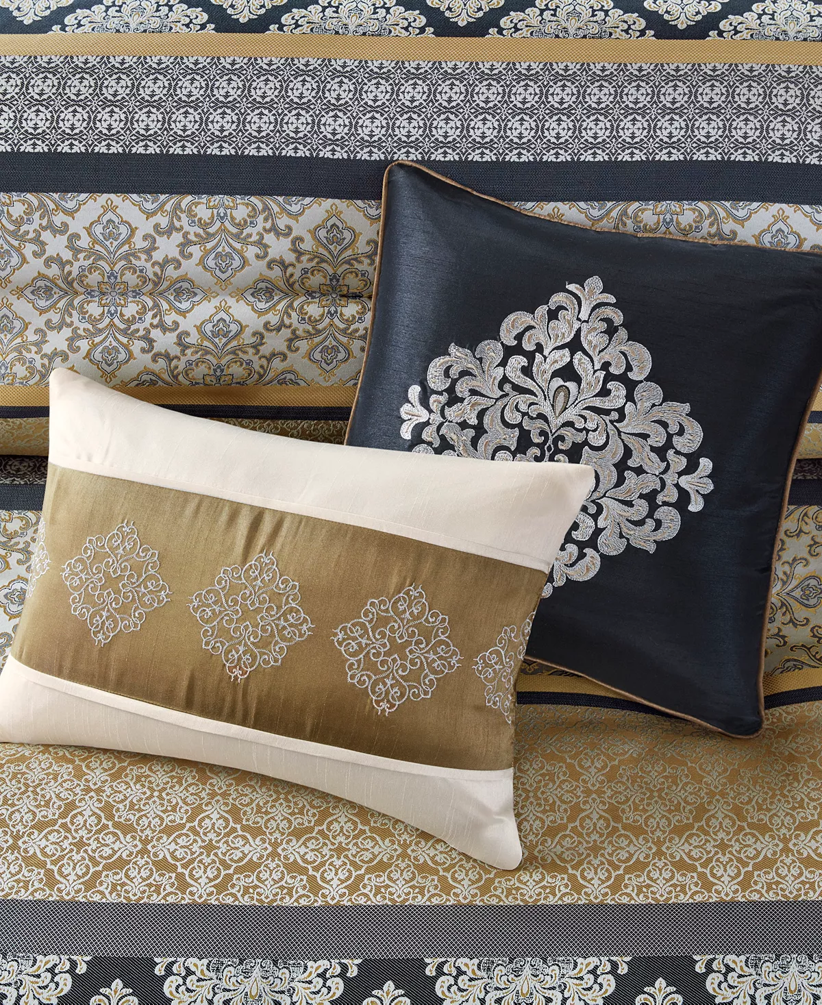 Madison Park Essentials Windsor 24-Pc. Room In A Bag, King - Image 9