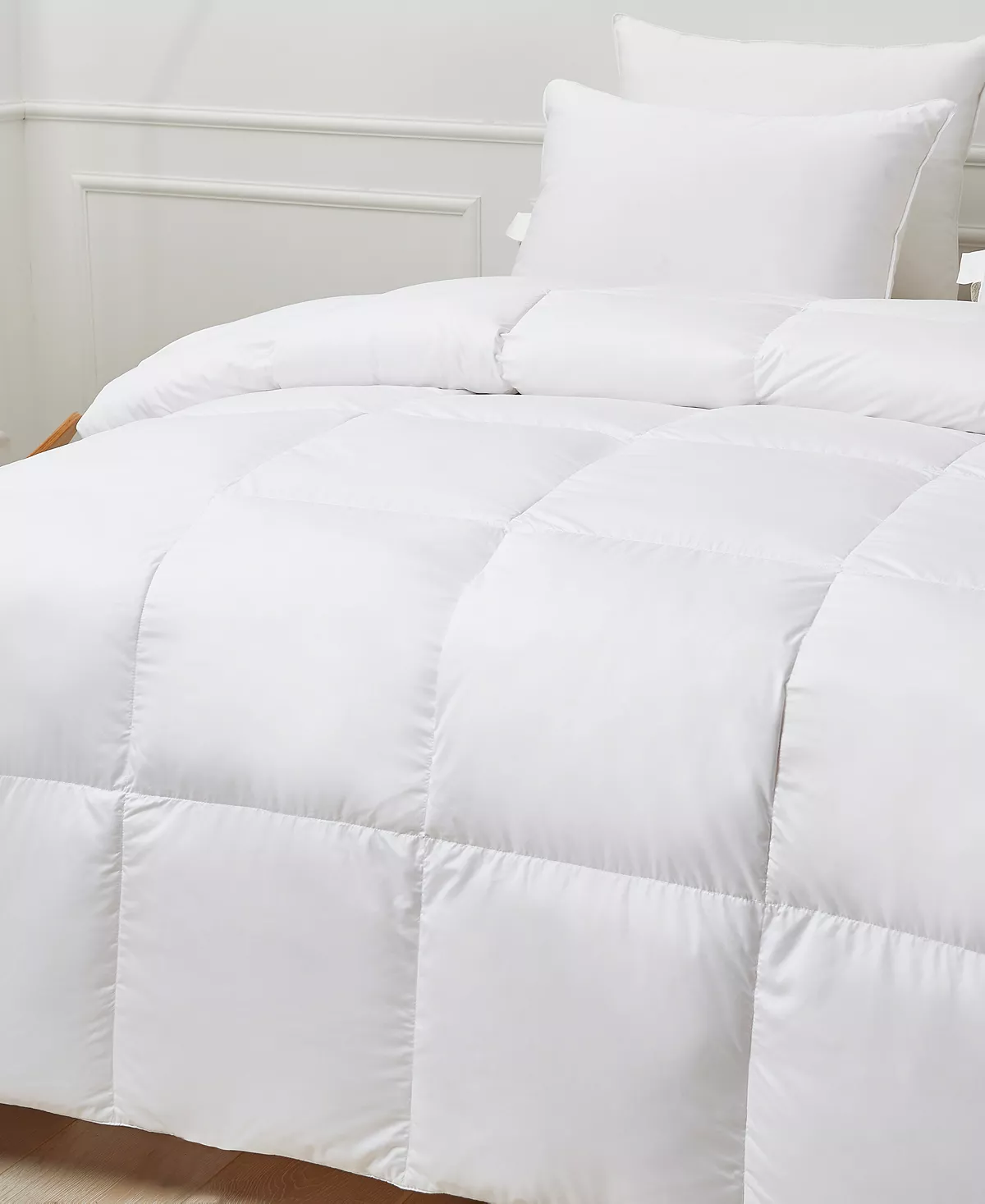 Kathy Ireland Ultra-Soft Nano-Touch Light Warmth White Down Fiber Comforter, Full/Queen - Image 8