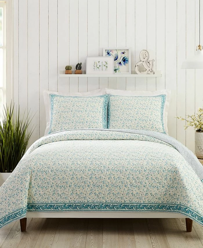 Jessica Simpson Felicity Full/Queen Quilt