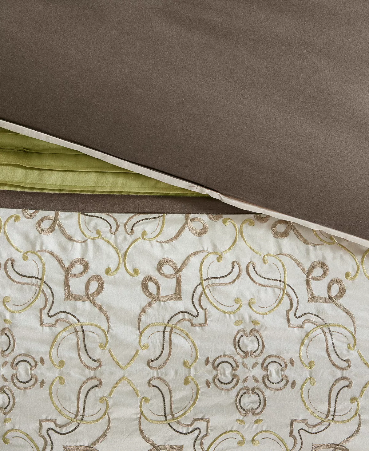 Madison Park Essentials CLOSEOUT! Jelena 24-Pc. Room-in-a-Bag, King - Image 9