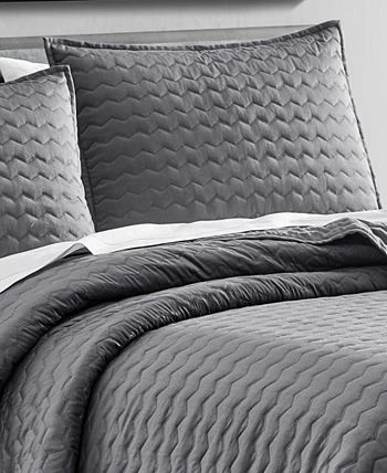 Vera Wang Herringbone Stitch Cotton 3 Piece Quilt Set, Queen - Image 3
